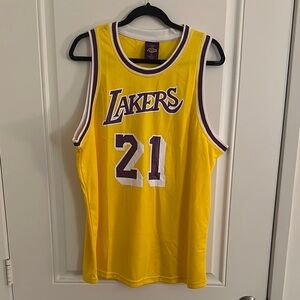 Lakers exclusive jersey
